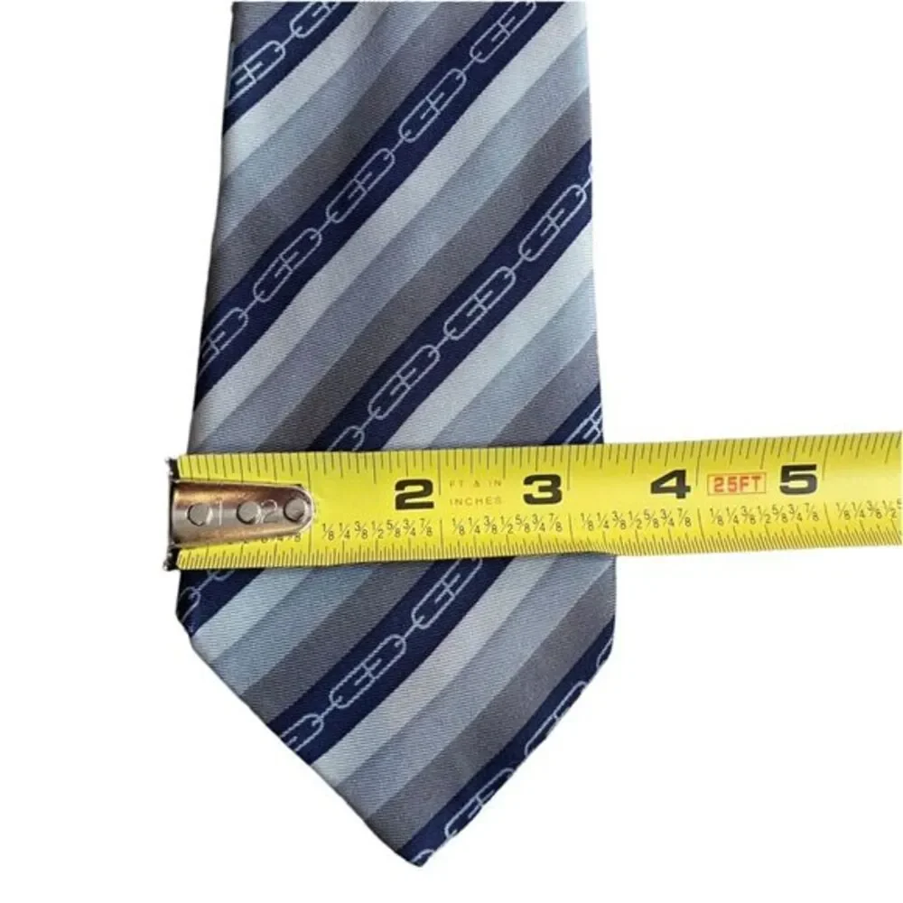 Gucci Mens GG Link Logo Print Neck Tie Blue Stripe 100% Silk Luxury Professional